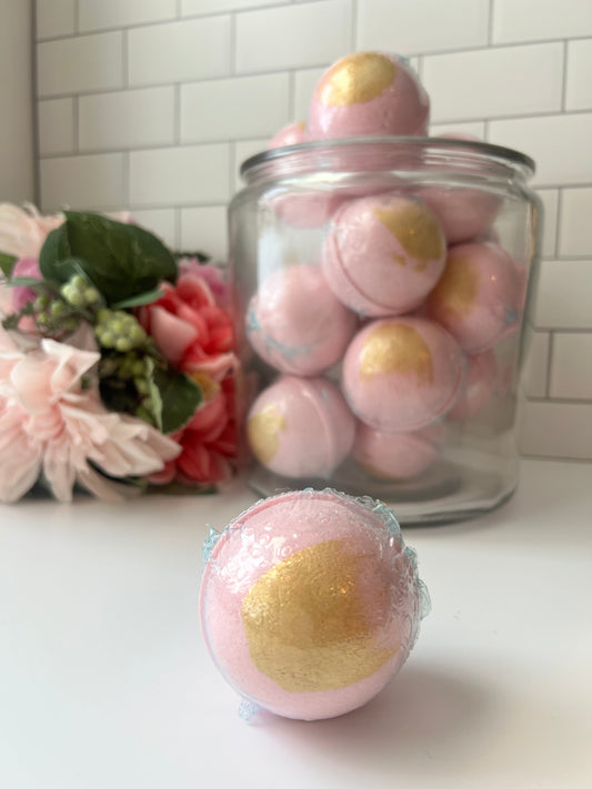 Merry + Bright Bath Bomb